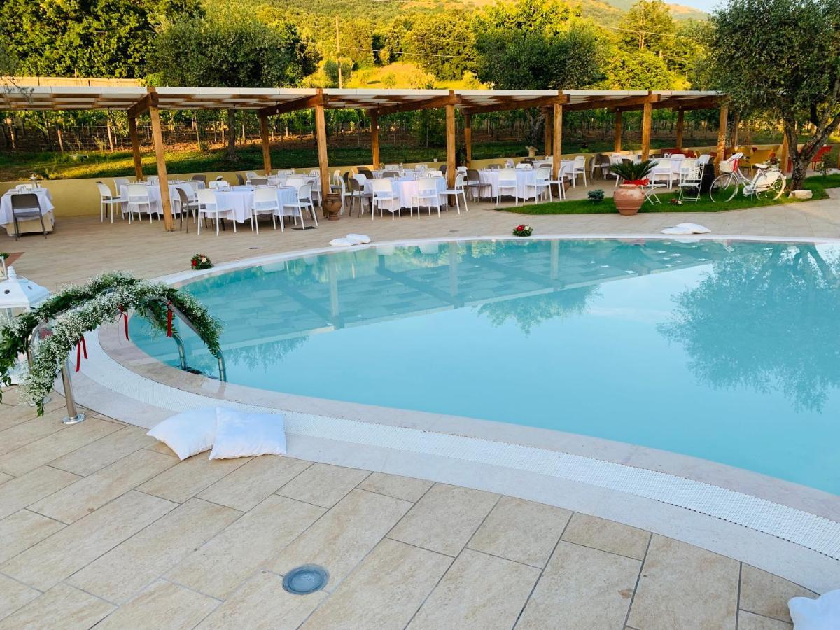 Agriturismo Il Castagneto Padula Exterior photo